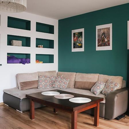 Appartement Rainbow Z Prywatnym Parkingiem à Bielsko-Biała Extérieur photo