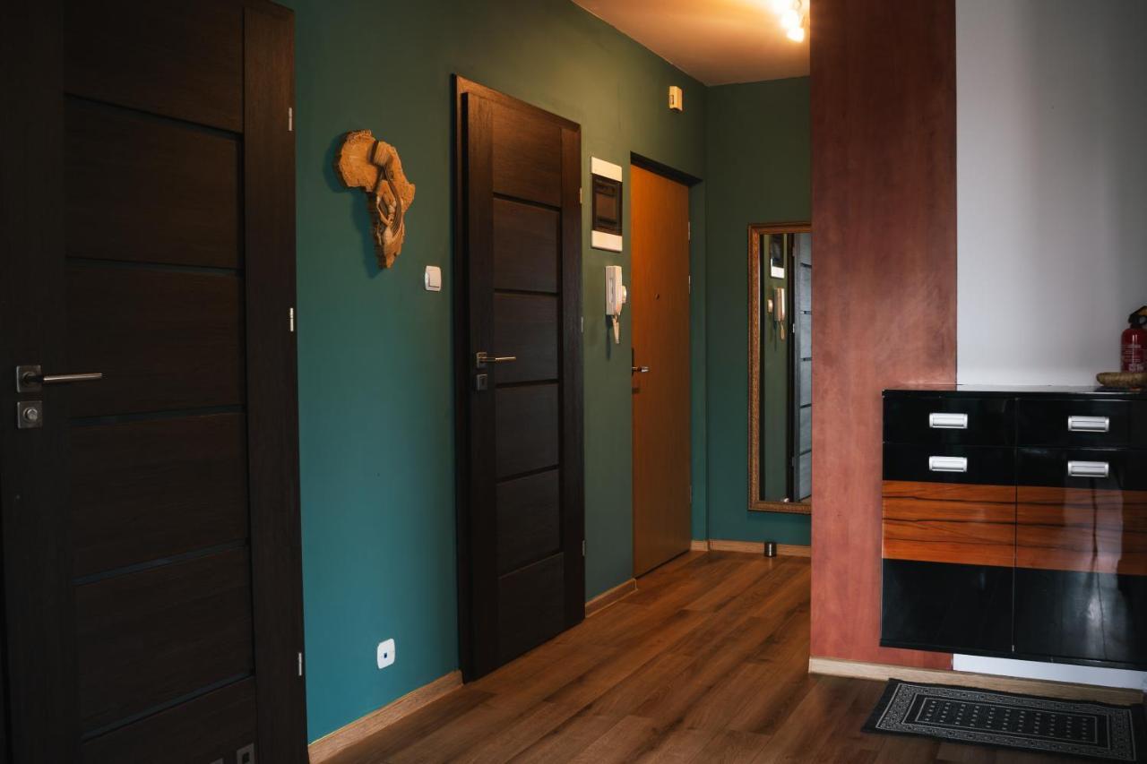 Appartement Rainbow Z Prywatnym Parkingiem à Bielsko-Biała Extérieur photo